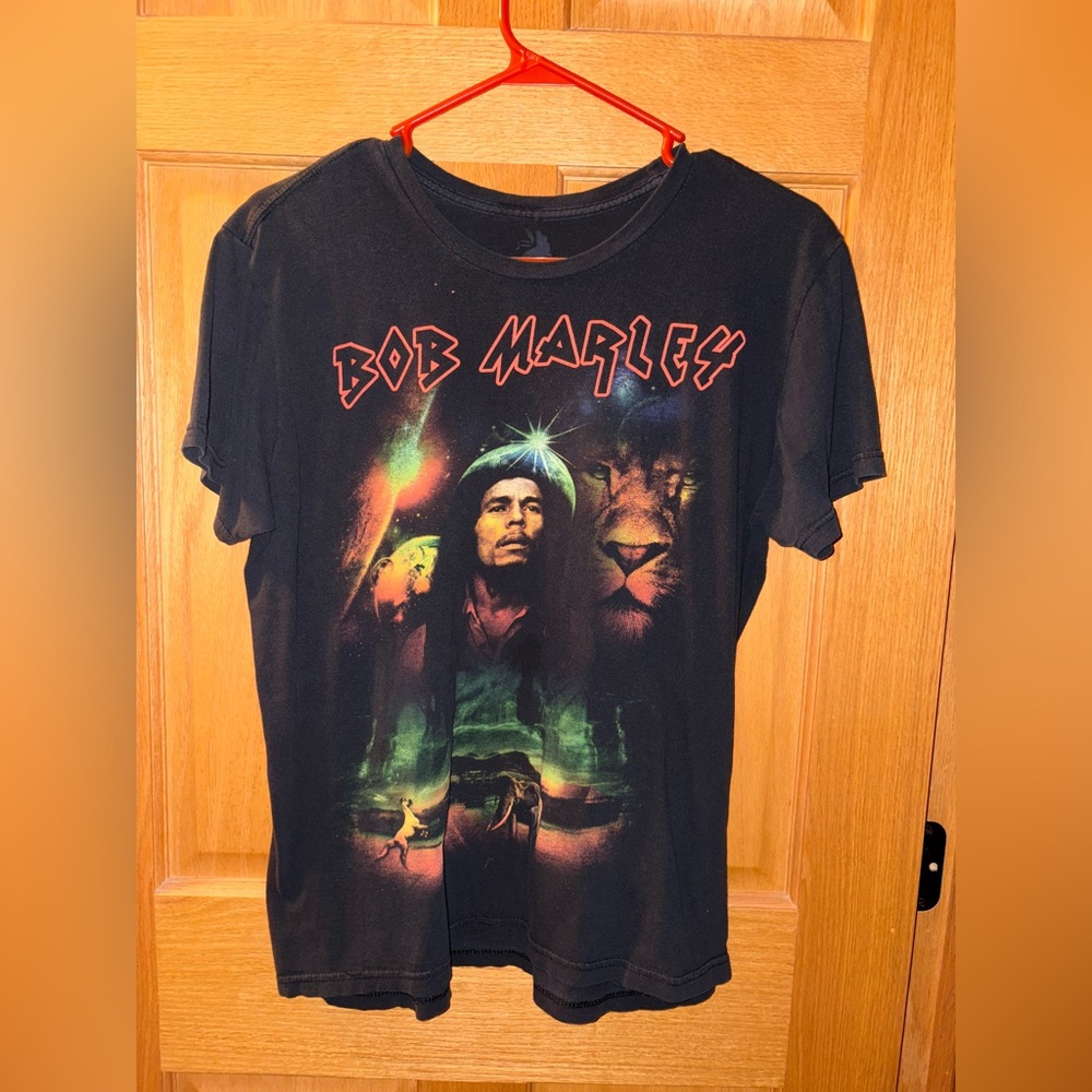 Bob Marley t shirt